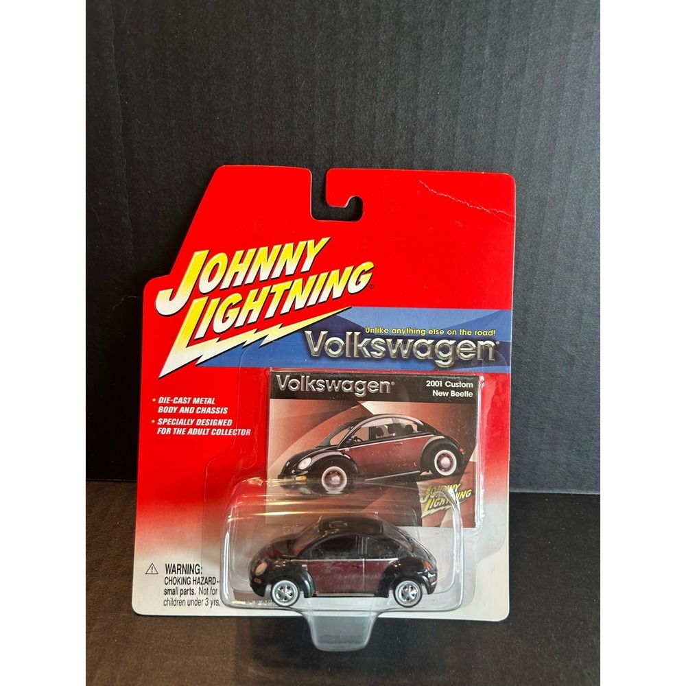 Johnny Lightning "Volkswagen" Brown 2001 Custom New Beetle 1/64 Scale